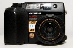 OLYMPUS Camedia C-4040 Zoom